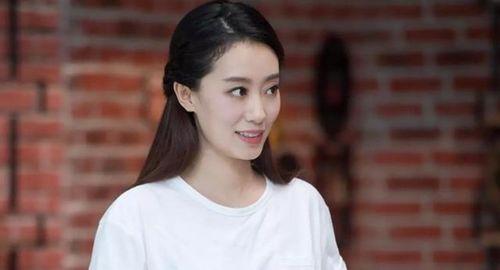 张小斐爆料贾玲喝醉了视频,张小斐现场爆料引热议 第2张 张小斐爆料贾玲喝醉了视频,张小斐现场爆料引热议 第2张