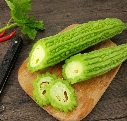 小小红娱乐吃瓜说